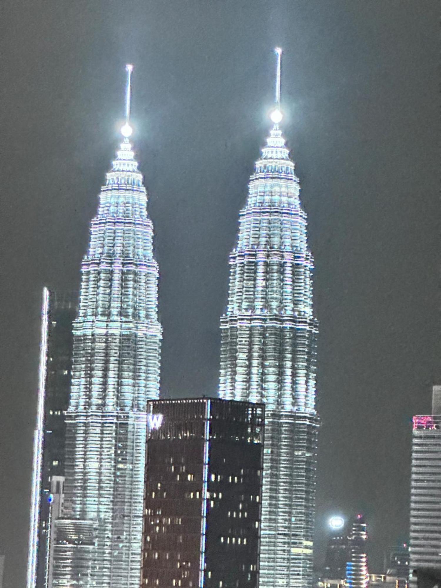 The Luxe Infinitum Klcc By Sahara Apartman Kuala Lumpur Kültér fotó