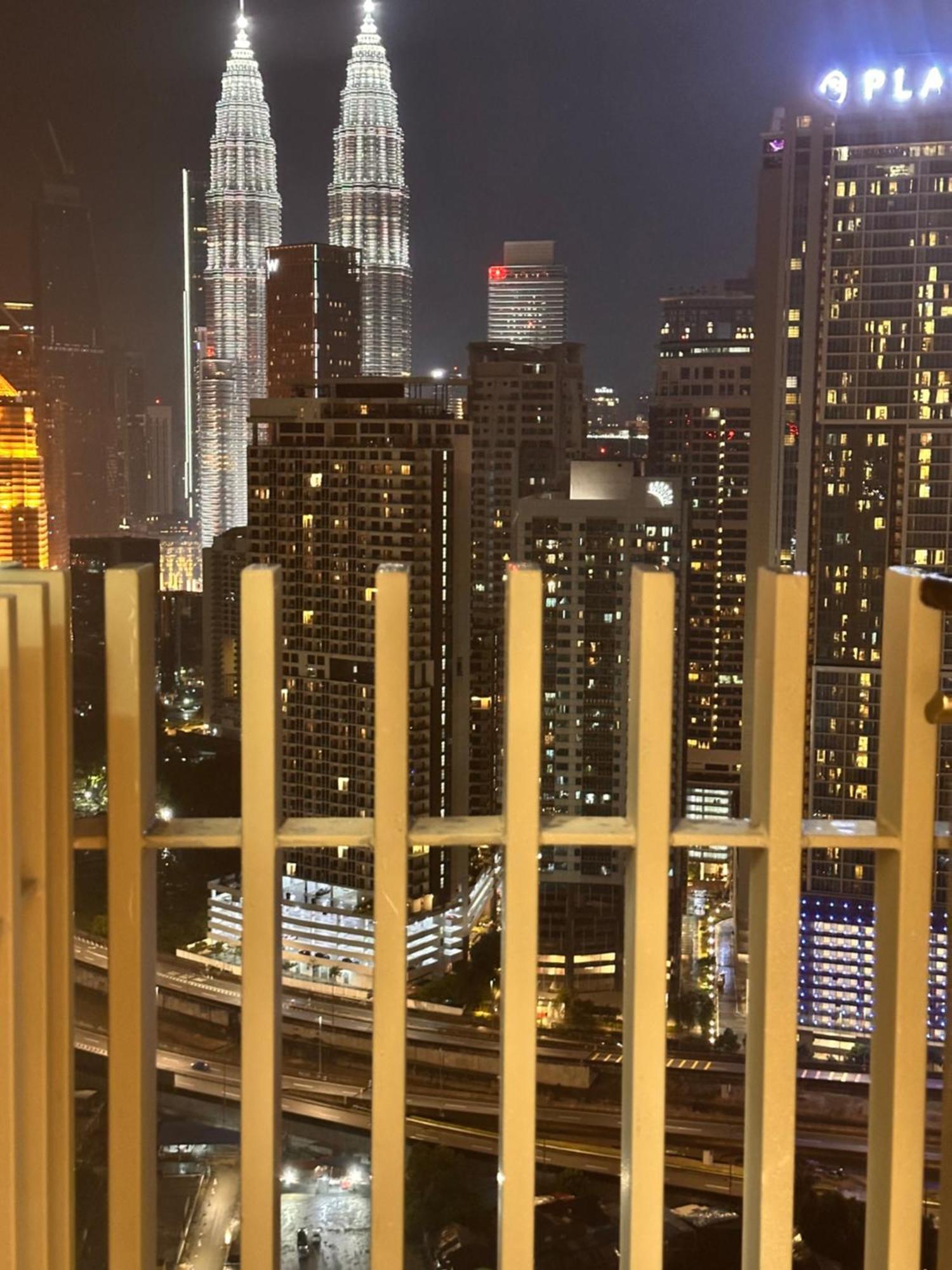 The Luxe Infinitum Klcc By Sahara Apartman Kuala Lumpur Kültér fotó