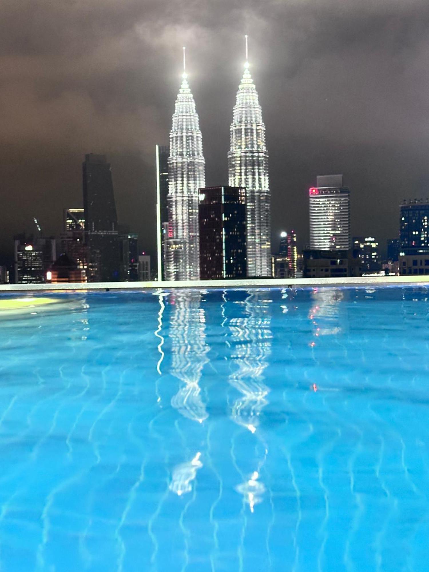 The Luxe Infinitum Klcc By Sahara Apartman Kuala Lumpur Kültér fotó